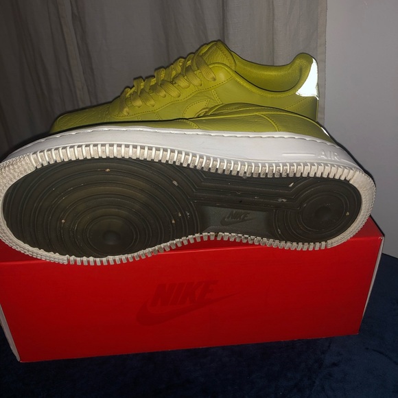 Nike AF1 citron - Picture 4 of 9